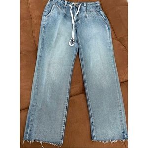 Wide Leg Jeans - Size 7